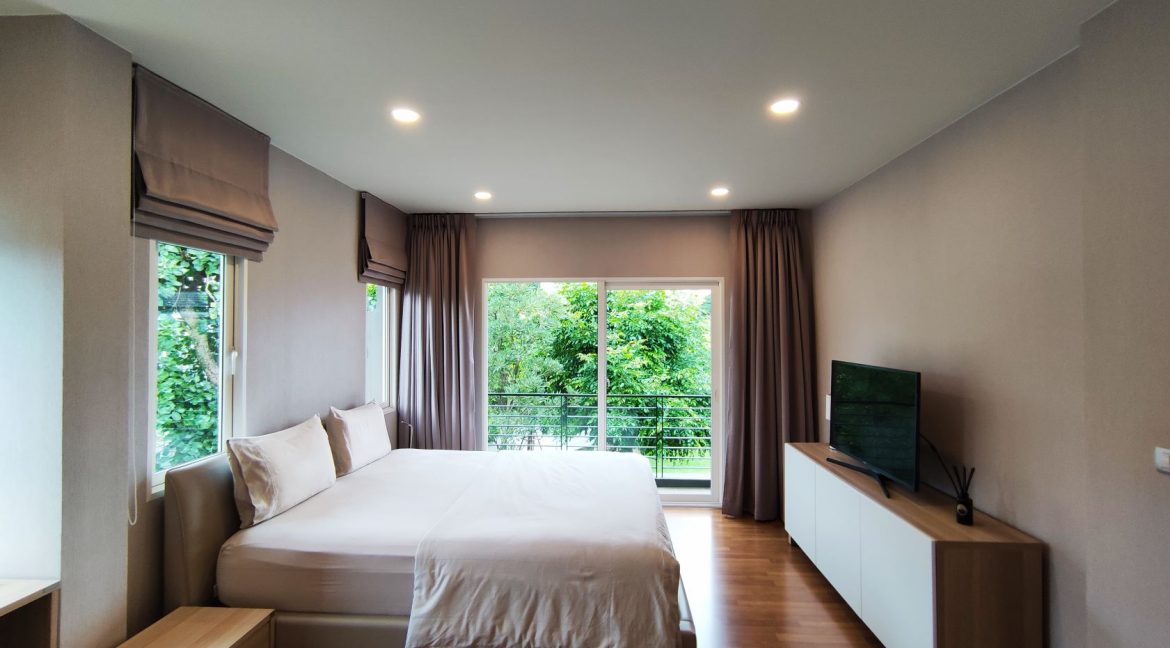 MasterBed_1