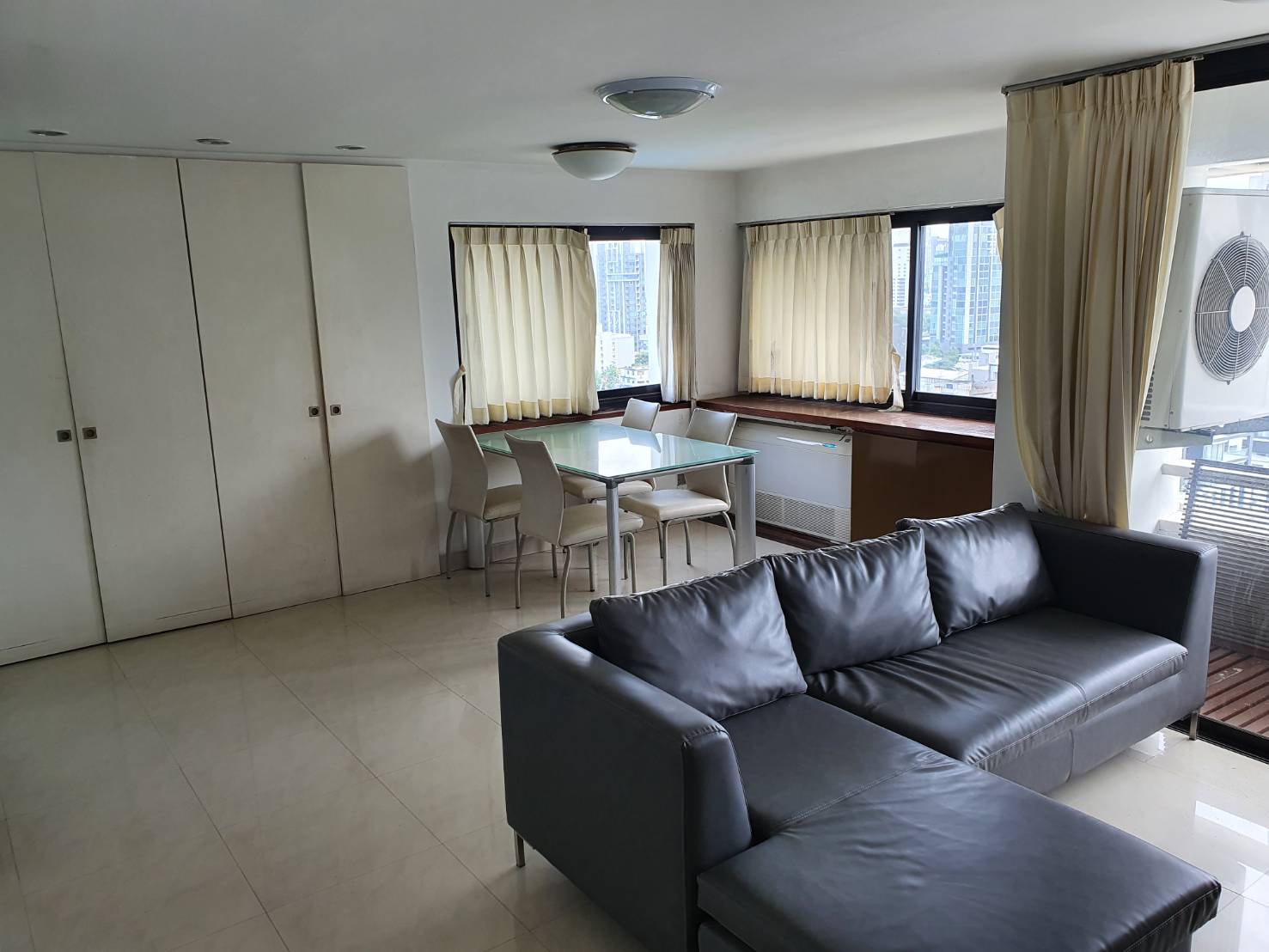Condo for rent at Thong Lor Tower