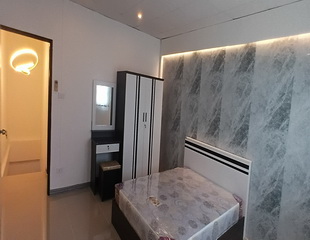 4ห้องนอนขายหมู่บ้านชอรุ่งเรืองหก20วาใกล้เทศบาลบางบัวทอง 2ห้องน้ำ