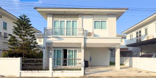 ขาย!! บ้านแฝดสไตล์บ้านเดี่ยว คุณาลัย จอย บางบัวทอง (ขนาด 44 ตร.ว.) ถ.บ้านกล้วย-ไทรน้อย บางบัวทอง นนทบุรี : Kunalai Joy Bangbuathong