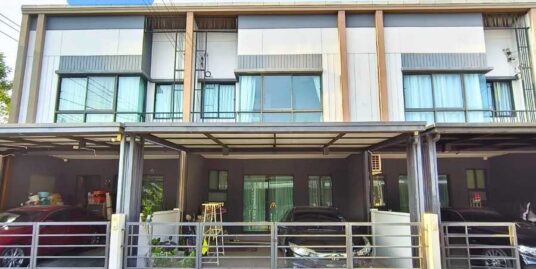 ขาย !! ทาวน์โฮม พลีโน่ พหลโยธิน54/1 (ขนาด 18 ตร.ว.) ซอยพหลโยธิน 54/1 แยก4 (วัดเกาะ) สายไหม กรุงเทพ : Pleno Phahonyothin 54/1