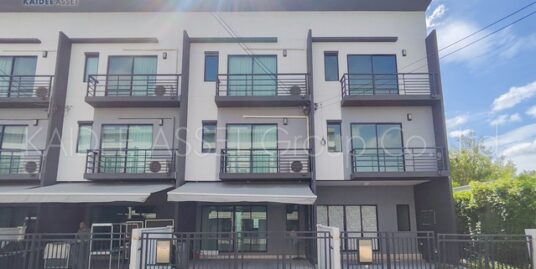 บ้านกลางเมือง ราชพฤกษ์ – รัตนาธิเบศร์ ทาวน์โฮม ใกล้รถไฟฟ้า